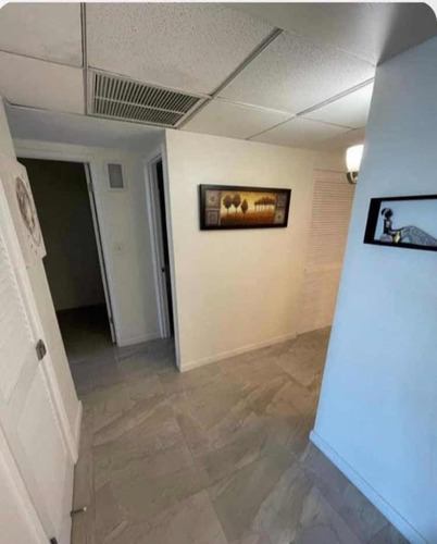 Alquiler Miami Sunny Isles Ocean Reserve Frente Al Mar ,el Precio Incluye Cochera Cerrada Y Equipamiento Para Playa
