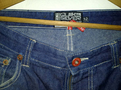 Jeans Quik Silver Talle 44 Con Detalle Leer Descripción