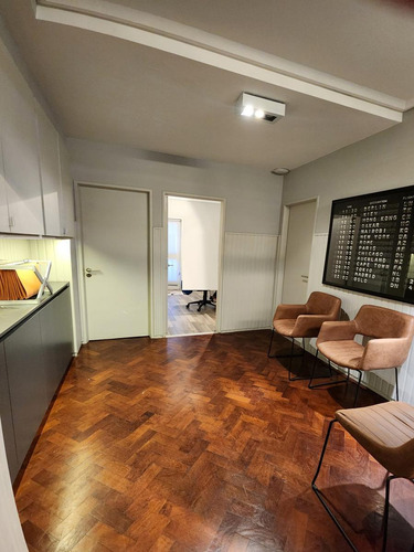 Sobre Bv. Oroño 900 Rosario Alquiler Apto Consultorios Oficinas Local Impecable, Con Patio