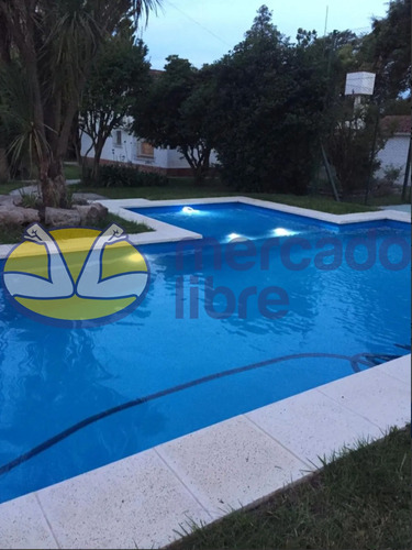 Imagen 3 de 14 de Alquiler Temporal Casa Quinta Zona Sur - Wi Fi, Smart Tv, Pileta, Cancha De Tenis, Juegos, Parrilla, Ping Pong, Metegol