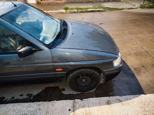 Ford Escort 1.8 Lx Aa Plus