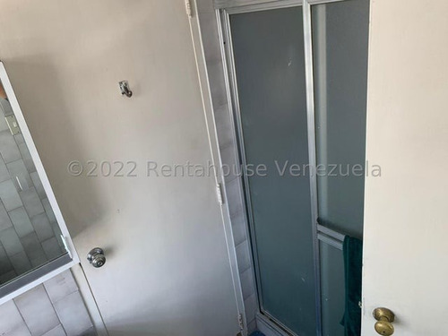 Imagen 13 de 14 de Apartamento En Venta Altamira 23-5503 Lr 04122183486