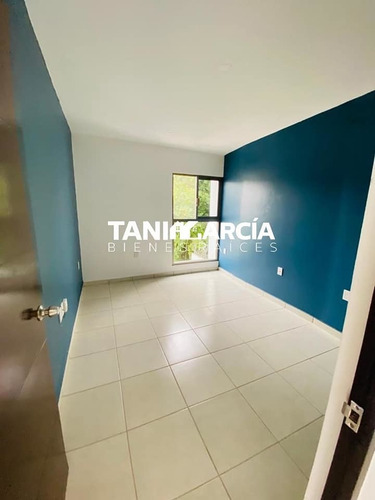 Imagen 8 de 8 de Rento Hermosa Casa En Privado