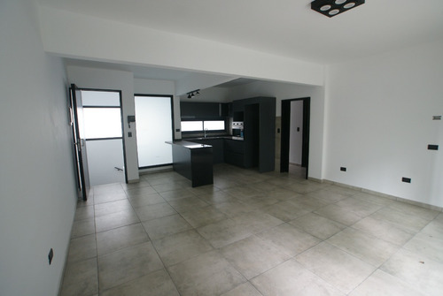 Imagen 5 de 28 de Ph A Estrenar 3 Amb. Con Patio Y Terraza Y Cochera - Villa Urquiza - Venta