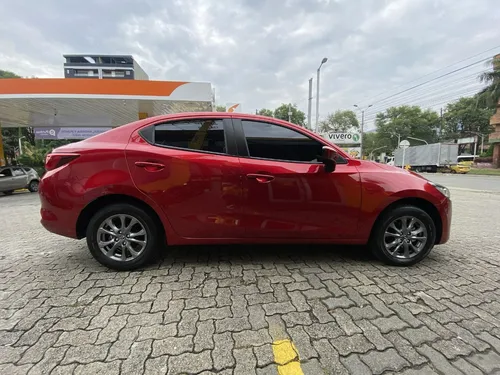Mazda 2 1.5 Touring At 4x2 2025
