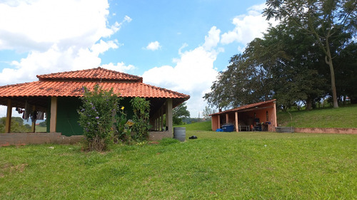 Chácara Para Lazer Bofete Sp Ideal Para Morar E Plantar Com 25 Mil M²