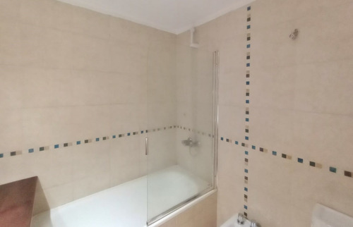 Amenedo Al 600 Adrogue Triplex Excelente Jardin Parrilla Doble Coch 3 Dorm
