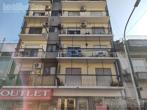 Monoambiente. Pb Interno. C/patio. Juan B Justo Al 5000 - Villa Gral.mitre
