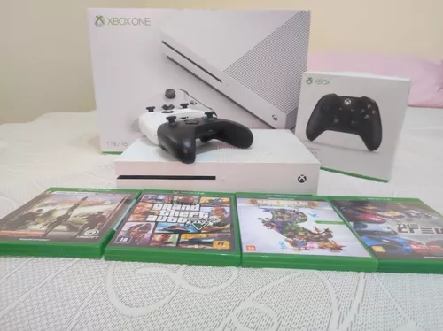 Console xbox one s 1tb com 2 controles