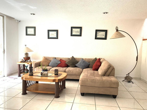Imagen 4 de 14 de Venta Casa Circuito Novelistas, Ciudad Satélite, Naucalpan