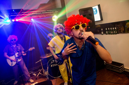 Imagen 7 de 10 de Doctor Pachanga! Banda De Covers Para Fiestas Eventos Shows