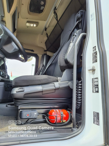 Imagem 7 de 15 de Actros 2651 6x4 New 2020 Top Linha Mirrorcam Aluminio Fh540
