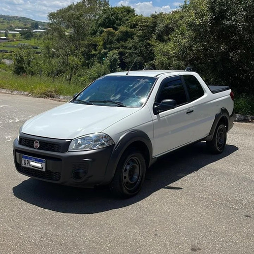 Fiat Strada 1.4 Hard Working Cab. Dupla Flex 3p