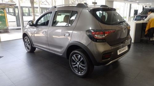 Imagen 6 de 25 de Renault Sandero Stepway 1.6 Intense Oferta Crédito 2022 D