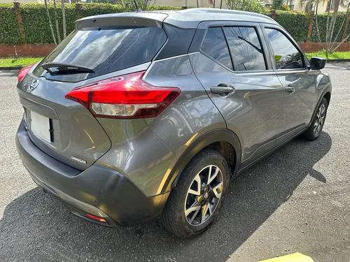 Nissan Kicks 1.6 Sense