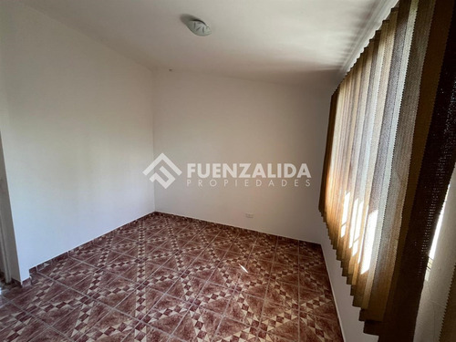 Casa En Venta De 2 Dorm. En Puente Alto