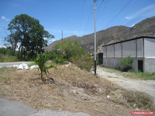 Imagen 3 de 12 de Galpones En Venta. Sector Los Higuerones, Ejido.