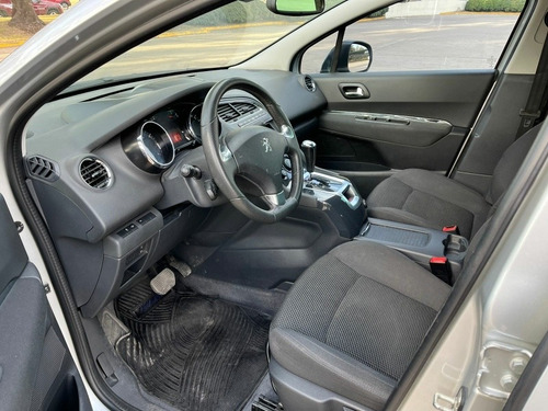 Imagen 10 de 11 de Peugeot 5008 2017 1.6 Feline B/techo