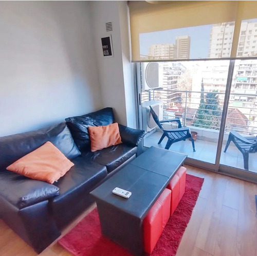 Venta Depto 2 Amb En Edif De Categoría Va Urquiza