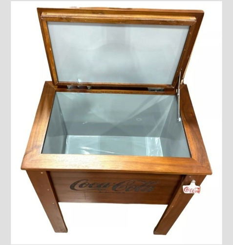 Hielera Coca Cola En Madera En Madera Leigh Country 56 Lts