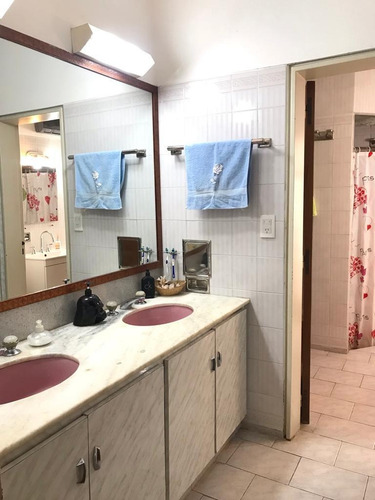 Imagen 11 de 15 de Casa En Venta 3 Dormitorios- Av. Santa Ana 3681