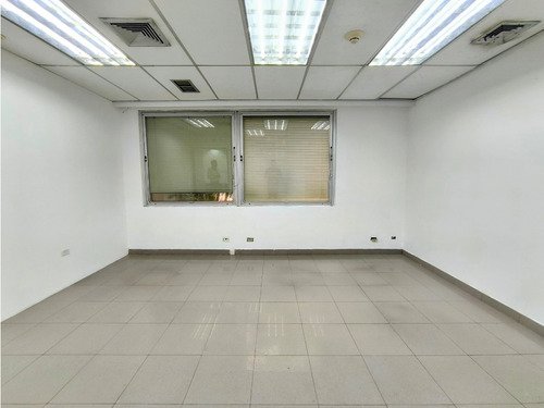 Se Alquila Oficina 292m² 5p Los Ruices
