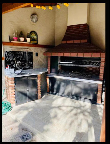 Chalet De 5 Amb Venta En Monseñor Juan Chimento 46 (lomas De Zamora)