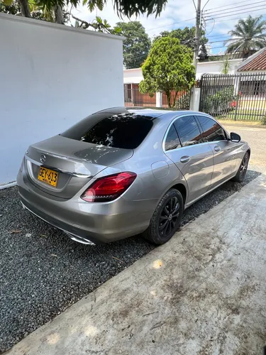 Mercedes-Benz Clase C 2.0 Cgi Exclusive