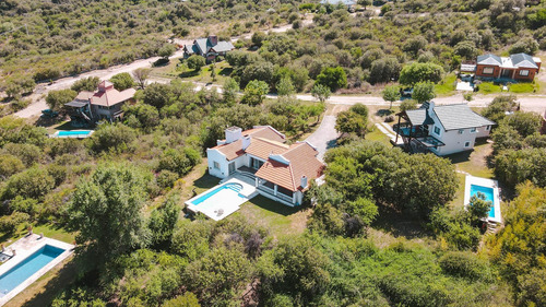 Casa En Venta En Cascadas, 3 Dormitorios A 10min De La Villa De Merlo