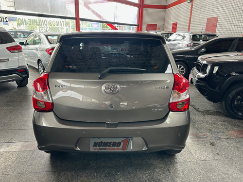 Toyota Etios 1.5 16v Xs 5p