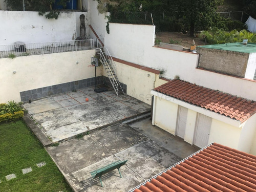 Imagen 3 de 23 de Esplendida Casa En Prados Del Este
