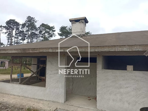 Oportunidad!! Muy Buena Construcción En Pozo!!