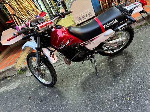 Moto Dt 125
