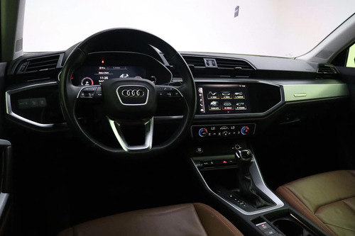 Audi Q3 PRESTIGE PLUS 1.4 TFSI FLEX S-TRONIC