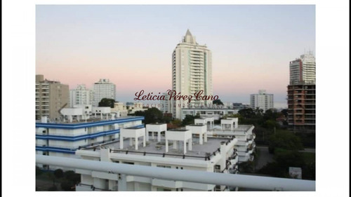 Monoambiente En Venta En Punta Del Este, Uruguay- Ref: 19420