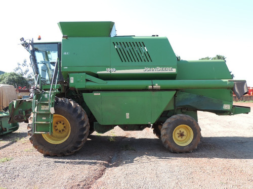 Imagem 2 de 8 de Colheitadeira John Deere 1550 - Plataforma De Corte 19 Pés