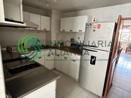 Apartamento En Venta En Sotomayor. Cod V61555