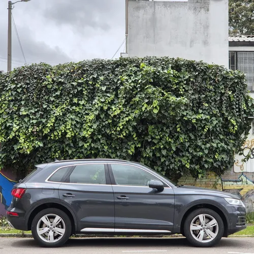 Audi Q5 2.0 TFSI 252HP QUATTRO ST AMBITION COMO NUEVA
