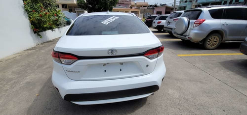 Imagen 9 de 15 de Toyota Corolla Le