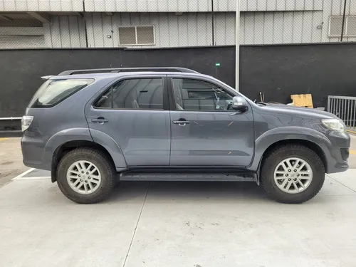 Toyota Fortuner 2.7l 4x2