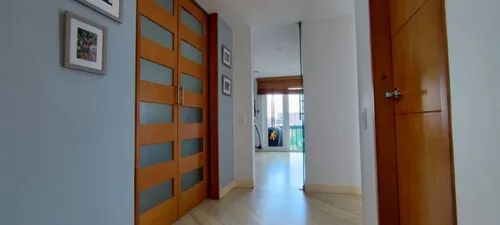 Apartamento En Venta En Colina Campestre. Cod V12413