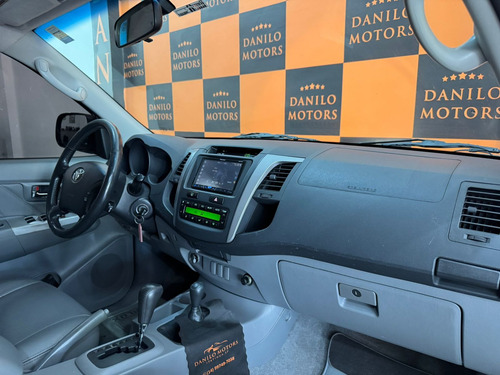 Toyota Hilux 3.0 Srv Cab. Dupla 4x4 Aut. 4p