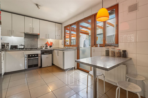 Casa En Condominio Venta De 5 Dorm. En La Reina Alta
