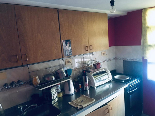 Imagen 4 de 10 de Departamento - La Capital
