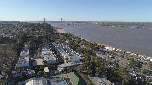 Departamento 3 Dormitorios Vista Al Rio En Barranca Del Buen Aire Complejo Premium En La Florida