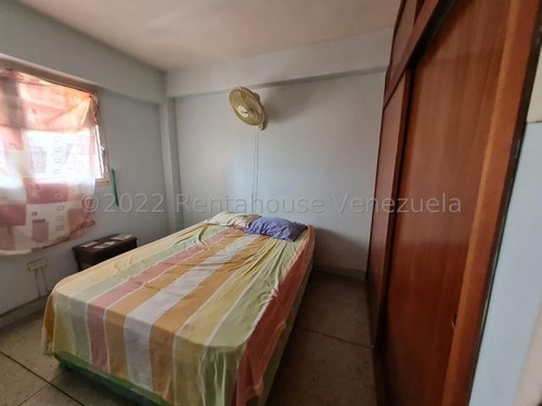 Imagen 16 de 30 de Apartamentos En Venta En Zona Oeste Barquisimeto, Lara #23-1135 Bróker Inmobiliario : Romer Gonzalez