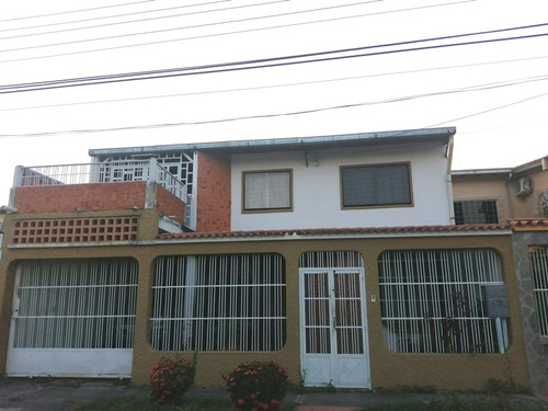 Se Vende Amplia Casa San Diego Valle Verde Atc-738