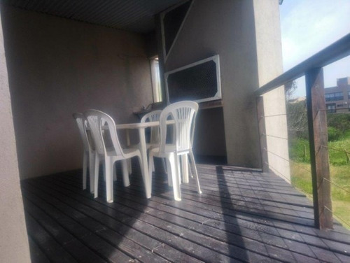 Imagen 13 de 30 de Departamento En Venta En Mar De Ostende Con Gas Natural Frente Al Mar!!!