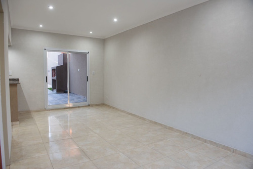 Dúplex Impecable En Venta En Gral. Las Heras