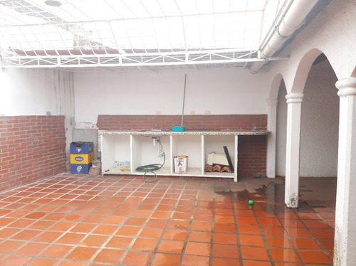 Imagen 21 de 22 de Casa En Circuito Cerrado Jardín Plaza Sector A/b. Rio Aro. Las Mercedes